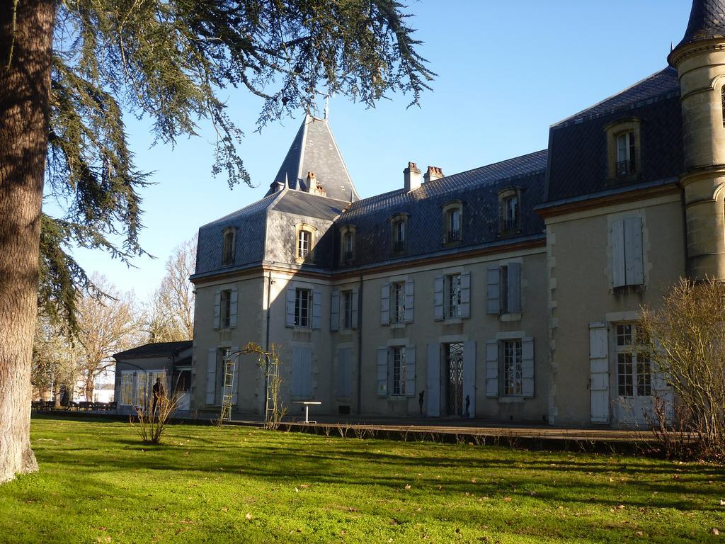 Camping Parc Du Chateau D'Allot Hotel Boé Exterior foto